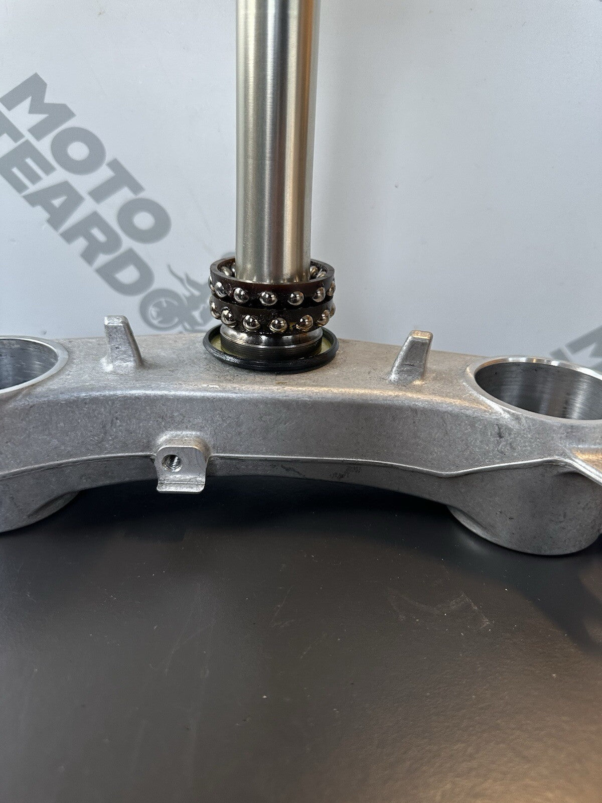 Suzuki GSXR600 GSXR750 Bottom lower fork yoke clamp & fittings 2011 - 2017 L1-L7