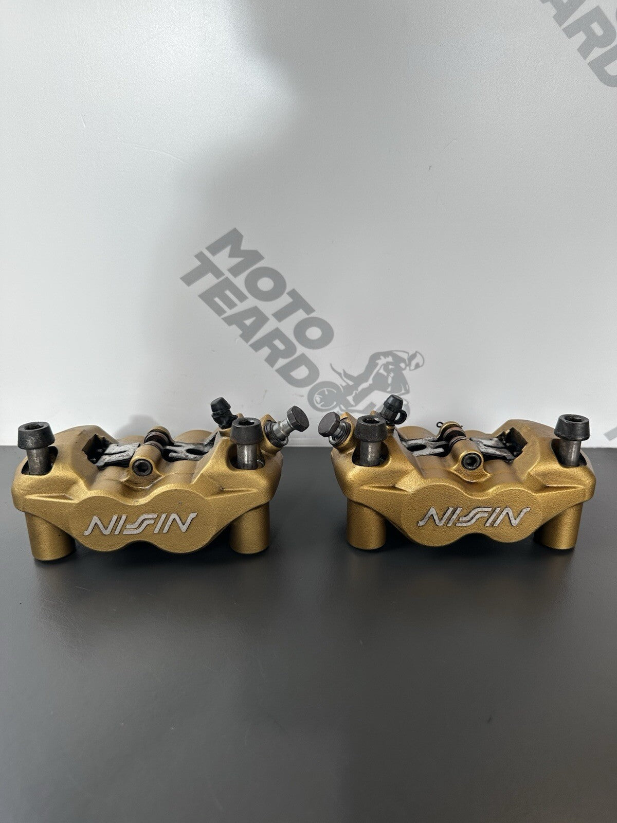 TRIUMPH STREET TRIPLE 675R 675 FRONT BRAKE CALIPER SET NISSIN FRONT BRAKES OEM