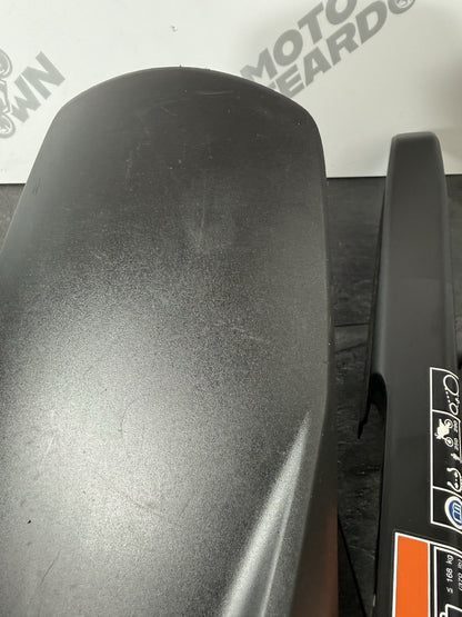 b40f1c7b-f00b-4a43-96b3-750030f6c53c