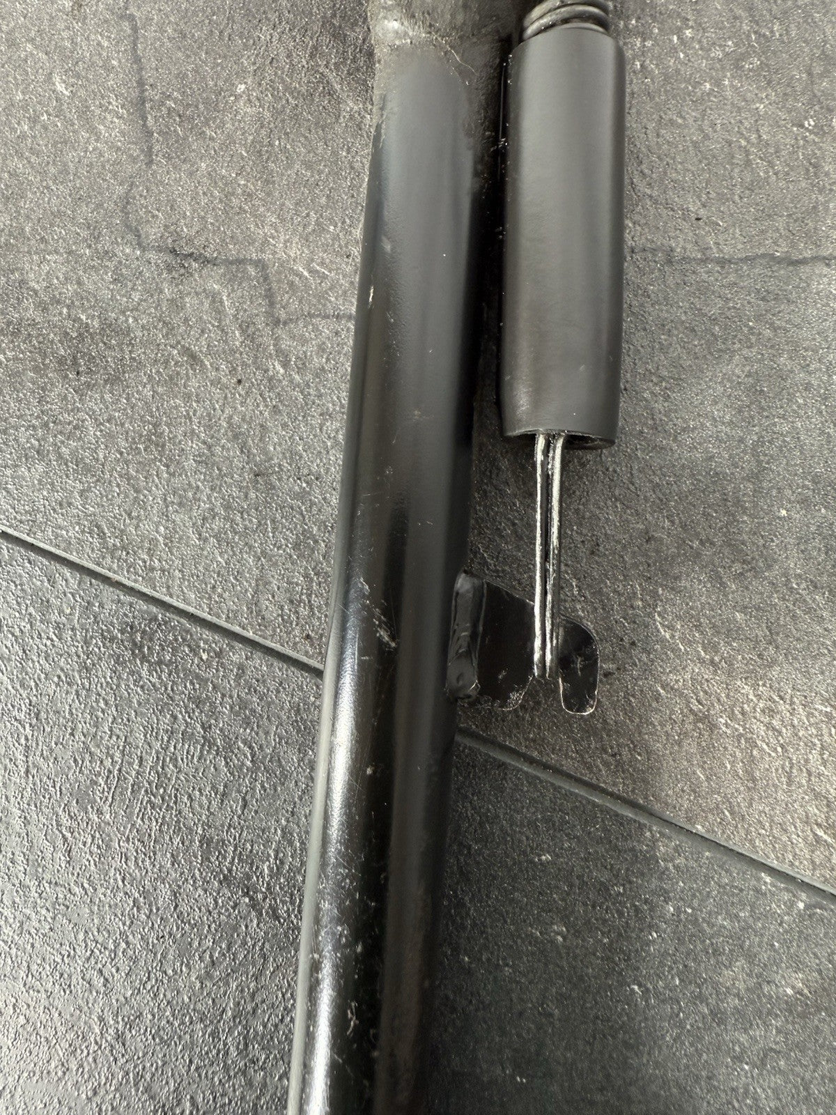 Yamaha YZF R125 R 125 2014 Side Stand & Spring 26983 Miles 2008-2018 OEM