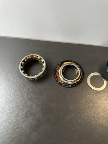 KTM 790 Duke Top Yoke Nut Forks Suspension Top Yokes Nuts & Bolts 2018-2021 OEM