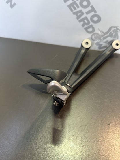 e64a46bd-f57a-4698-bc0b-755a2965718b