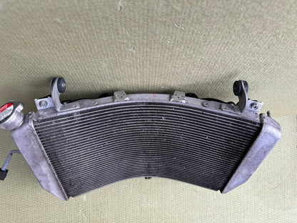 YAMAHA R1 14B RADIATOR AND FANS BIG BANG YZF 1000 2009-2014 Yamaha R1 Radiator
