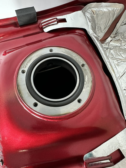 Suzuki GSXR 1300 2016 HAYABUSA Fuel Tank Petrol Tank 18408 Miles OEM *UK ONLY*