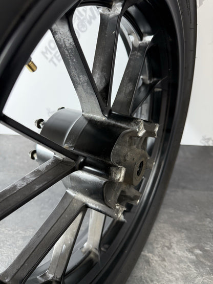 Yamaha YZF R125 R 125 2014 Front Rear Wheels Pair & Tyres 26983 Miles 2008-2018