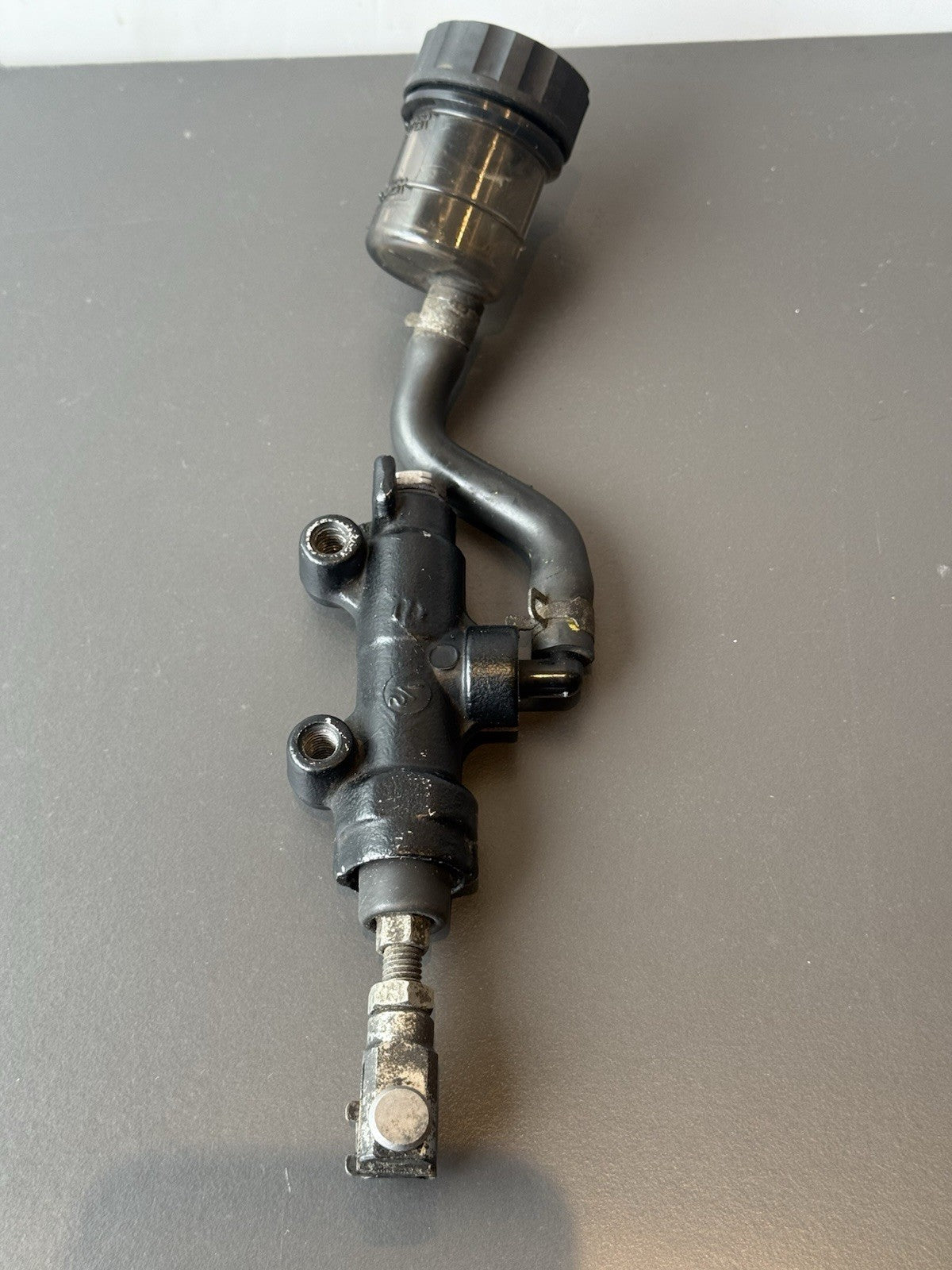 9c6427fa-0fa7-442c-b963-a3513472037a