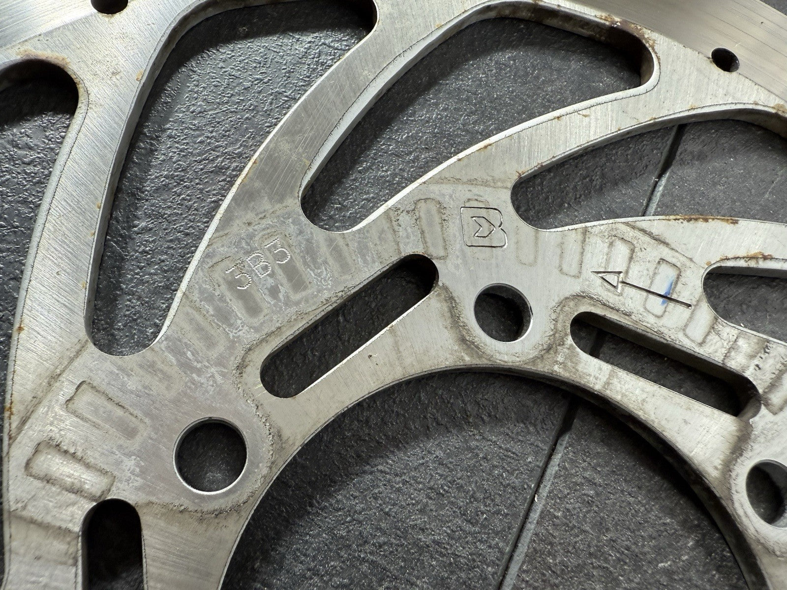 f58acecd-5bd0-4479-9a78-1bb9d0c6ca98