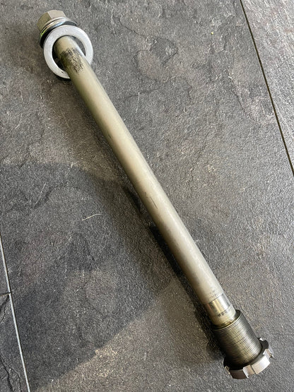 Yamaha MT10 SP 2019 Swingarm Spindle Bolt 10953 Miles 2017-2021 R1 2CR