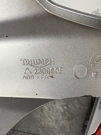 850c8ef1-dab4-4f01-9a30-02e526f61a36