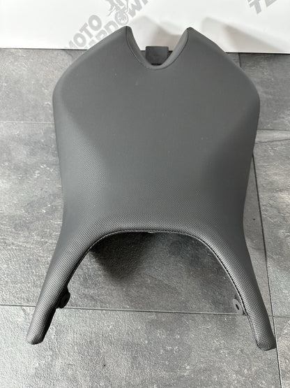Aprilia RS660 2021 Seat Riders Seat Solo BLACK Only 6220 Miles 2022-2025 OEM