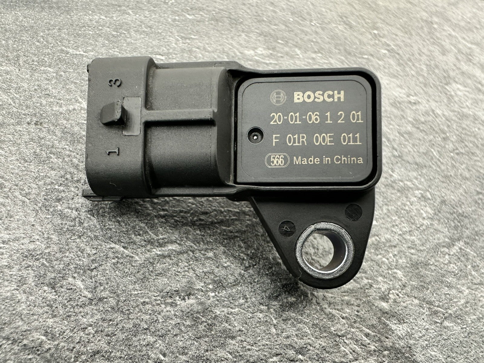 Aprilia Tuono V4 1100 Factory 2020 Air Pressure Sensor Unit 6889m OEM 2019