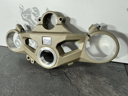 88737880-ea6e-4f93-906e-3c6e3277306d