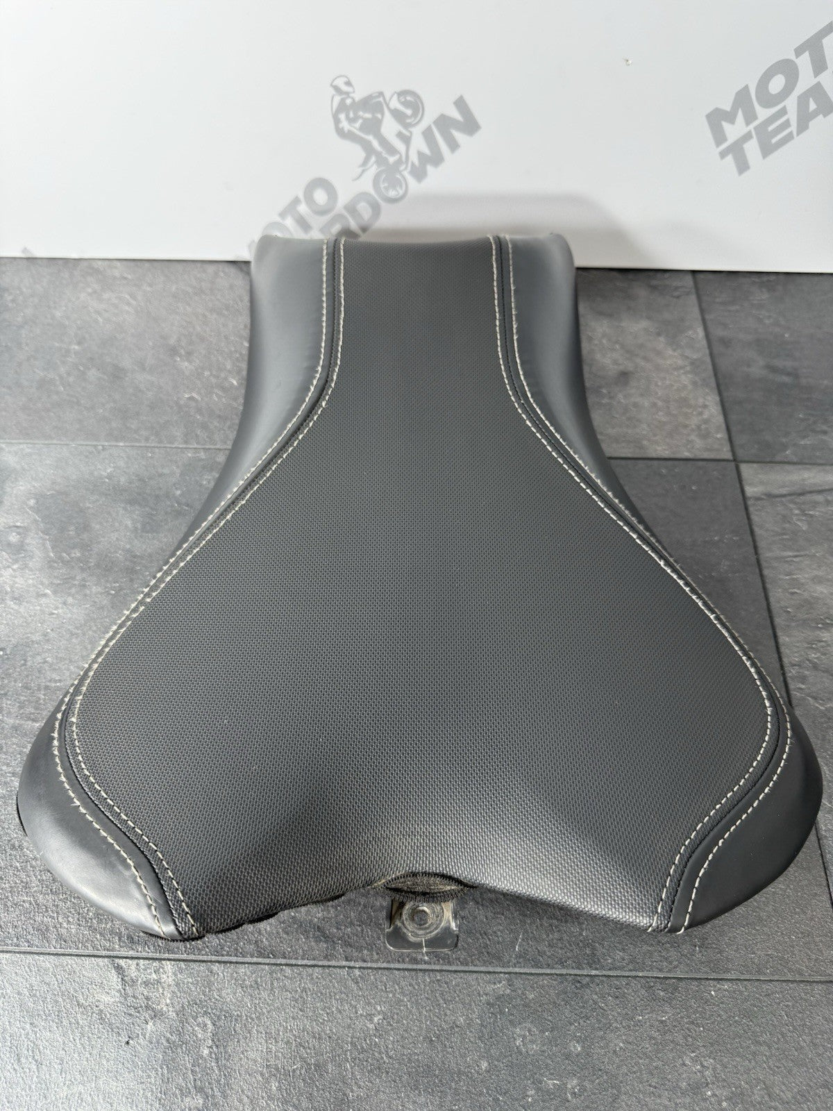 Triumph Street Triple 765 RS 2021 Front Riders Seat 21650 Miles 2020-2022 OEM