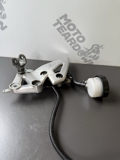 Suzuki GSXR 125 Right Foot Peg Rear Brake System Right Foot Assembly 2017-2020