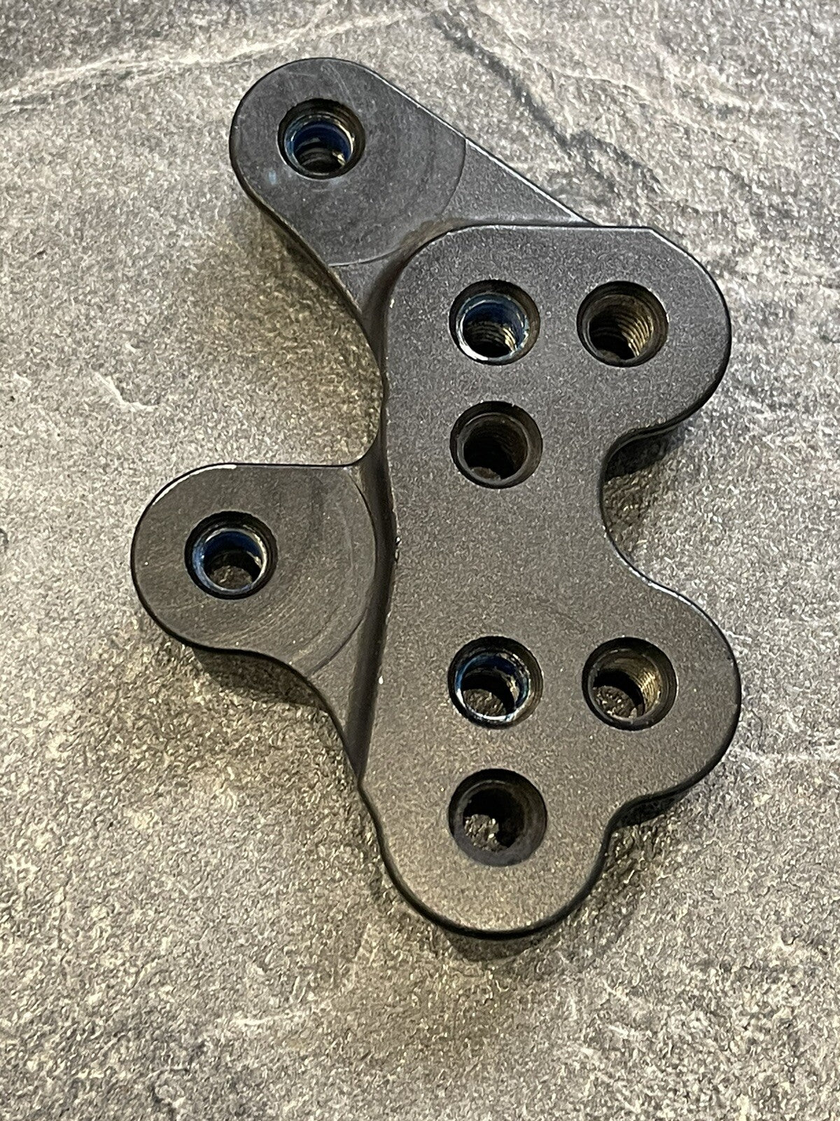 Suzuki GSXR 750 2015 L5 Left Footrest Mount Bracket GSXR600 2011-2018 15287m OEM