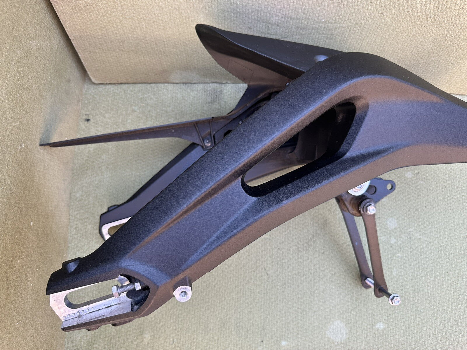 TRIUMPH STREET TRIPLE 765 RS REAR SWING ARM Swing Arm T2055605 2020