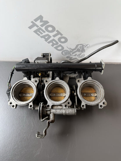 Triumph Street Triple 675R throttle bodies & fuel injectors 2013 - 2017 OEM