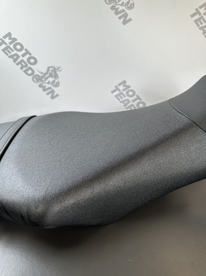 Yamaha MT09 ABS Seat Riders Seat 2017-2020 Seat Original Seat OEM MT09 Seat