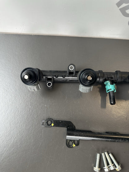 HONDA CBR1000RR AIR BOX INJECTOR RAIL 2008 2009 2010 2011 OEM 13,752 Miles