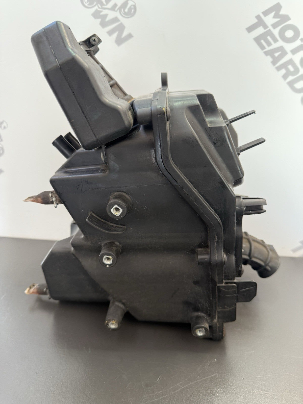 77ccbe7a-88b8-4bd3-871f-fe647b954ff7