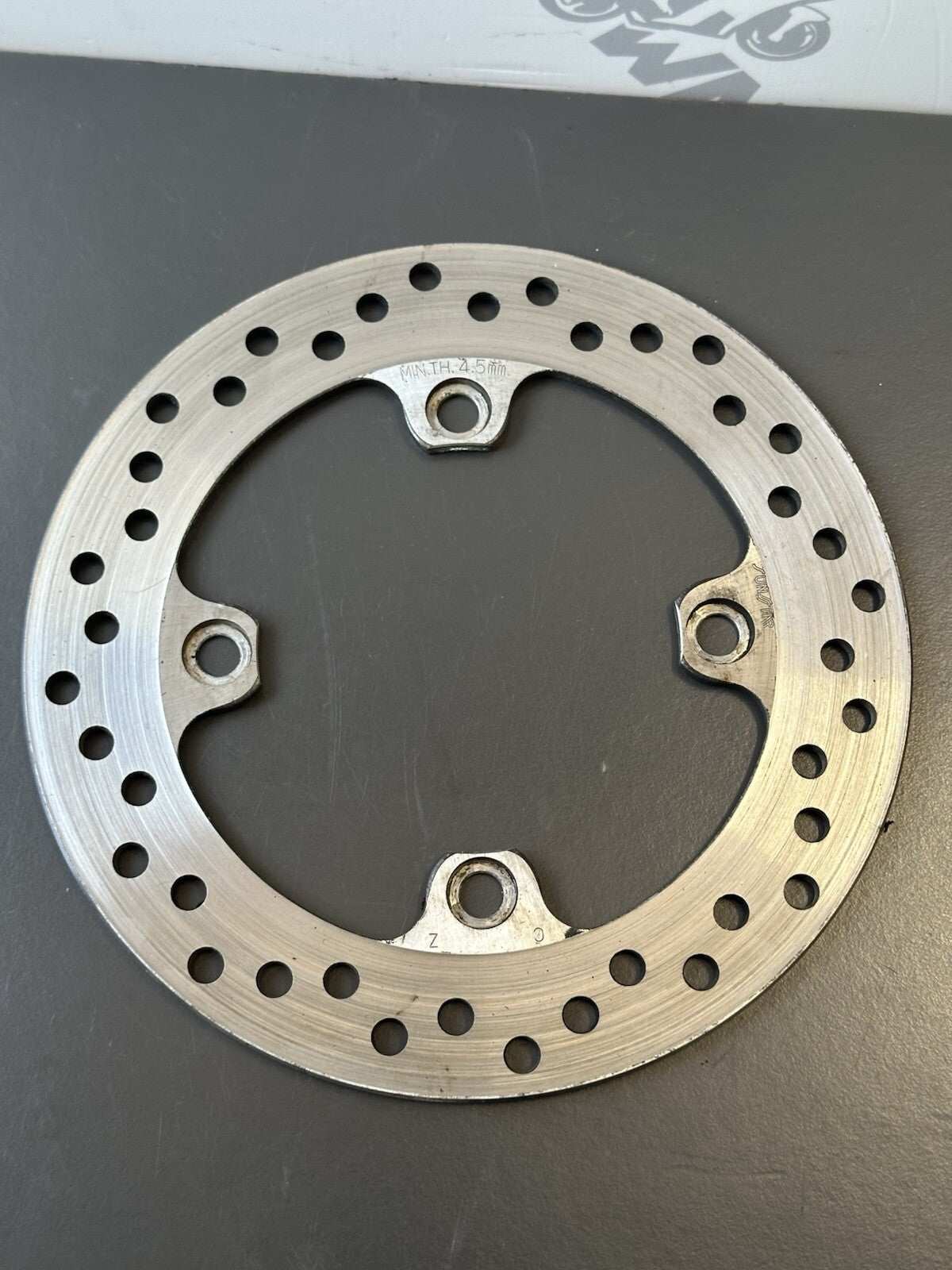 TRIUMPH STREET TRIPLE 675R REAR BRAKE DISC SUNSTAR REAR BRAKE DISC 2011 OEM