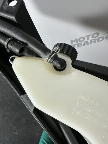 KTM 790 Duke 2020 Coolant Expansion Tank Bottle & Mount 3766 Miles 2018 2019 OEM