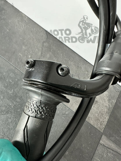 6124e3f7-dabf-45e8-9f6d-ef7cca795f8a