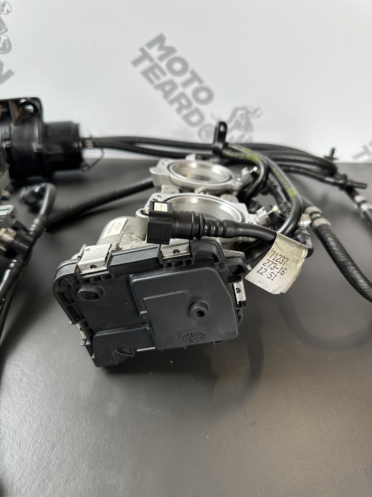 APRILIA TUONO V4 1100 FACTORY Throttle Bodies - 8573046 2017-2020 Front And Rear