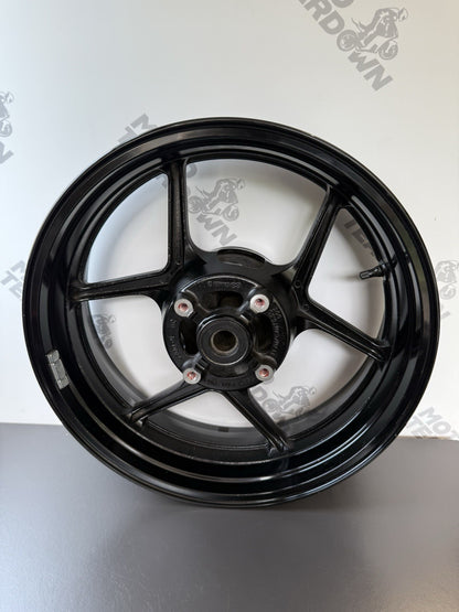0cd3f38b-cd78-45db-b347-9335de9a4bf5