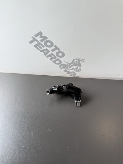 TRIUMPH TRIDENT 660 CLUTCH PERCH CLUTCH BRACKET  YEAR 2021-2024 OEM