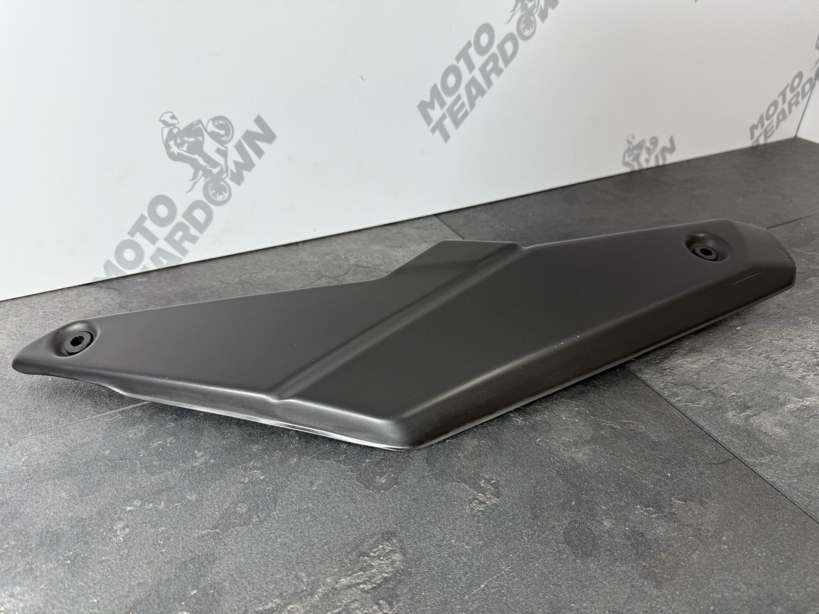 Triumph Street Triple 675 R 2015 Exhaust Heat Shield 2013-2016 16470 Miles OEM