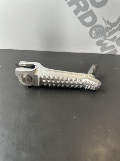 BMW S1000R right front riders footrest foot peg 7708632 2014-2020 RT FOOT PEG