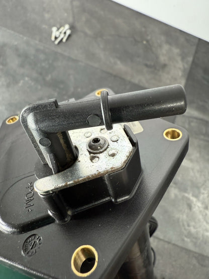 0d4075bc-c41e-44ac-87ba-bfa7b9df24bd