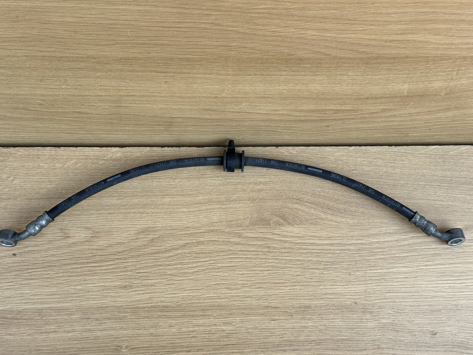 SUZUKI GSXR600 GSXR 750 L1-L7 FRONT BRAKE CALIPER HOSE LINE 59240-14J00 OEM