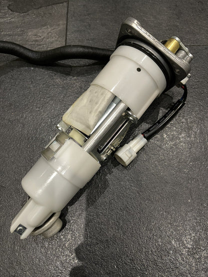 KTM Superduke R 1290 2020-2022 Fuel Pump Petrol Pump Sender OEM 2021 *UK ONLY*