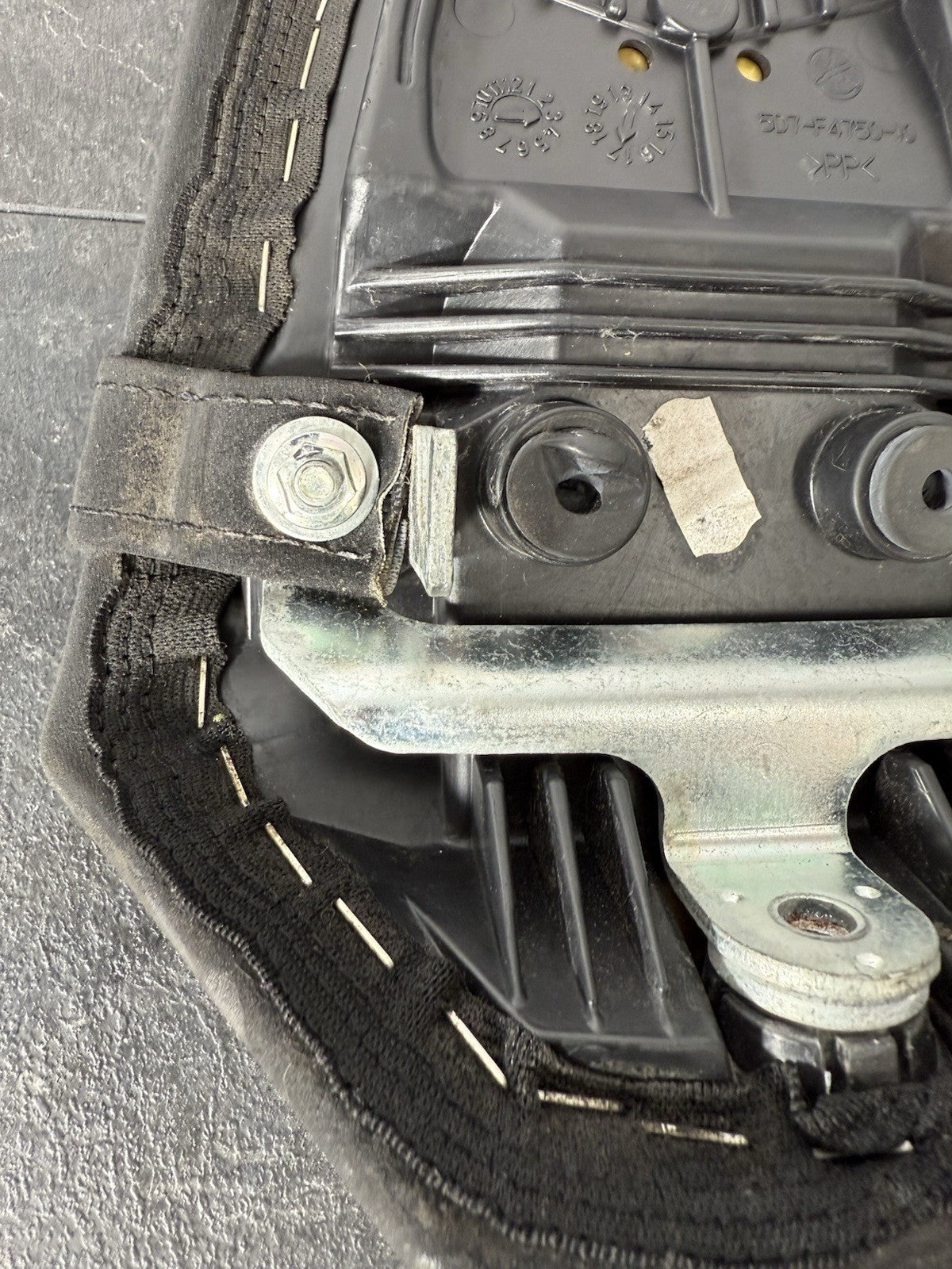 Yamaha YZF R125 R 125 2014 Seat Pillion Seat Rear Seat 26983 Miles 2008-2018 OEM