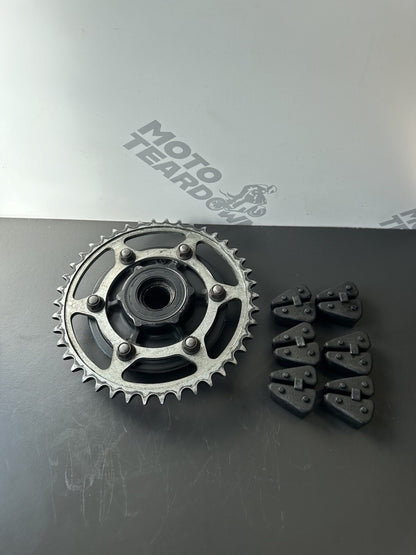 Suzuki GSXR 1000 Gsxr1000 2009 - 2016 Rear Sprocket Hub Carrier CUSH drives OEM