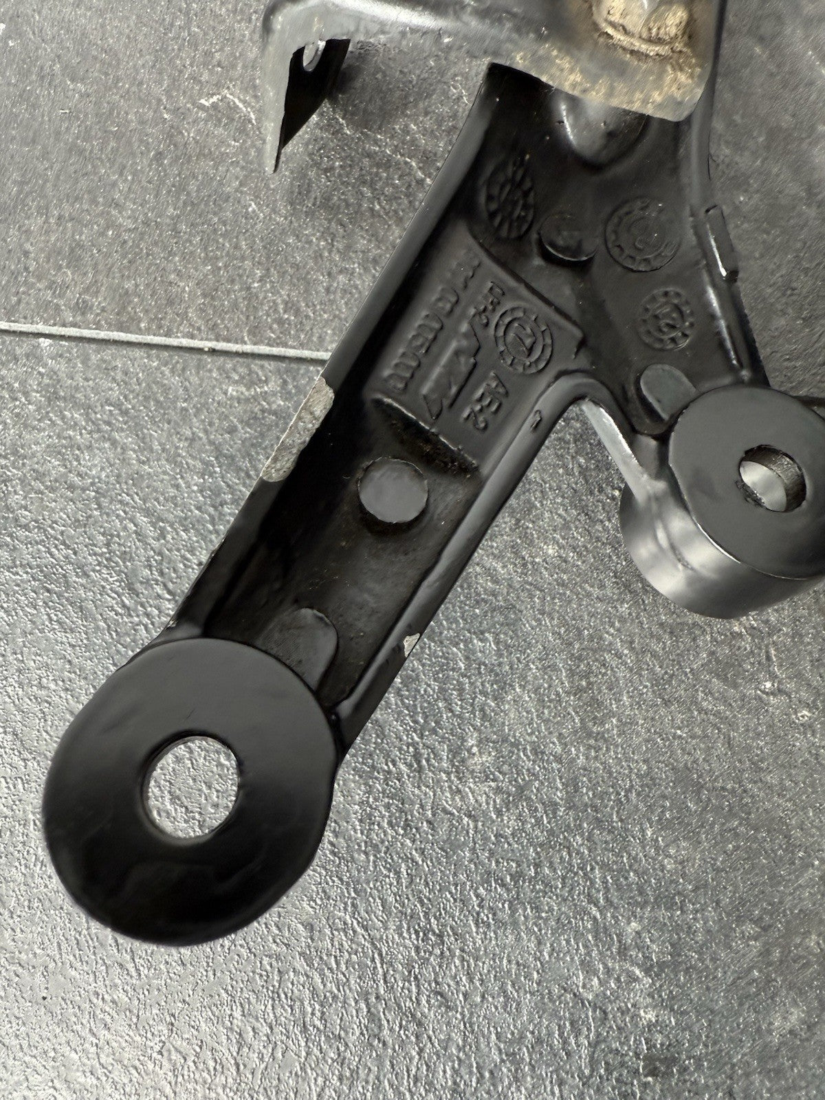 29f6142b-13fc-46ac-94e3-a8744b43c376