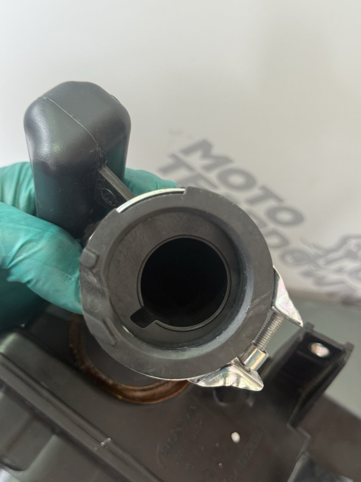 bc5eded3-665b-40d7-baae-174eb598894e