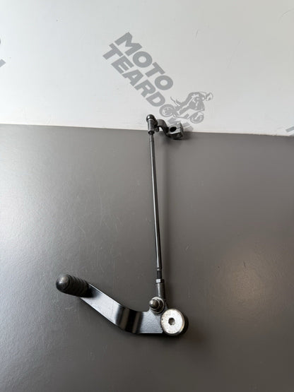 Triumph Trident 660 gear lever and linkage Gear Pedal And Gear Rod 2021-2024 OEM
