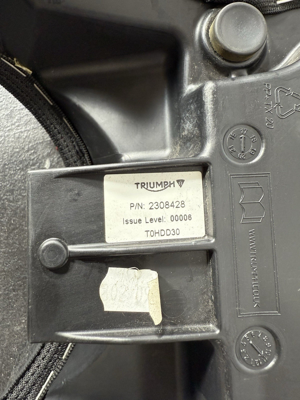 e57553d6-c6ca-4dc8-9622-5580c0981fbb