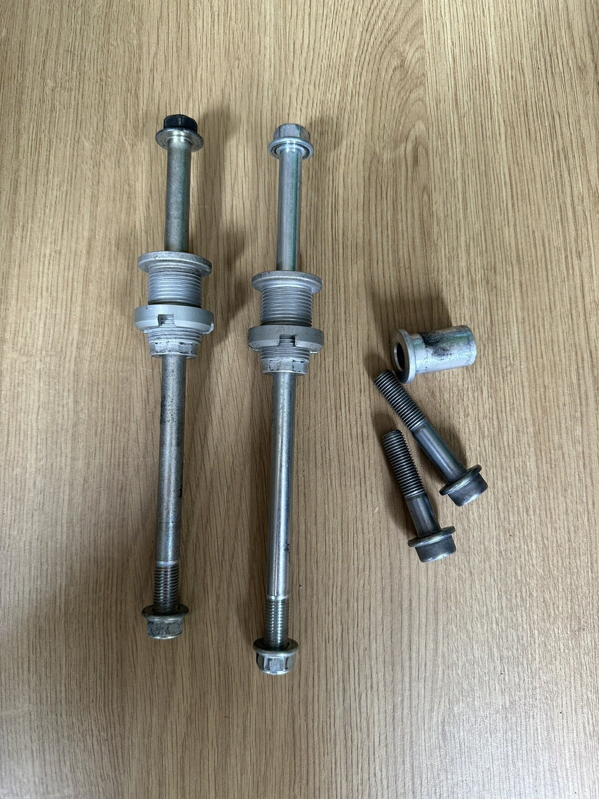 Suzuki SXR 600 750 L1-L7 2011-2017 Engine Bolts GSXR 600750 Engine Bolts OEM