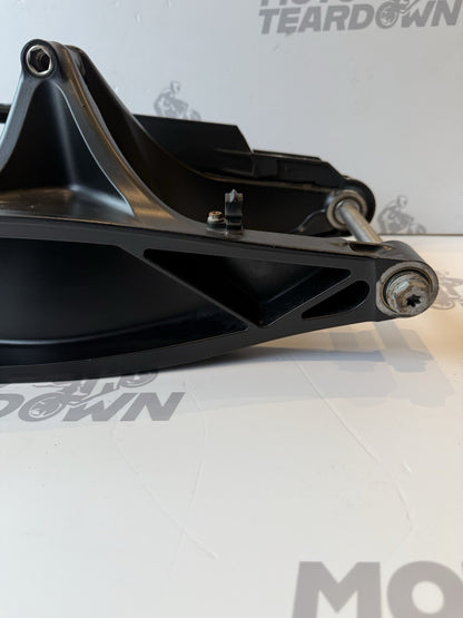 c5375b99-7a87-446c-a78b-dfe729900c0e