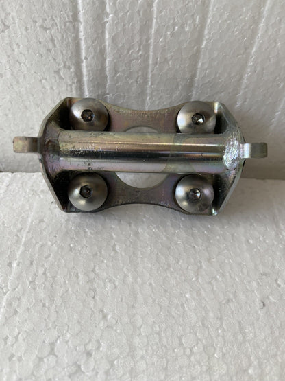 SUZUKI GSXR 600 750 Fuel Petrol Tank Bracket petrol tank Mount bracket L1-L7 OEM