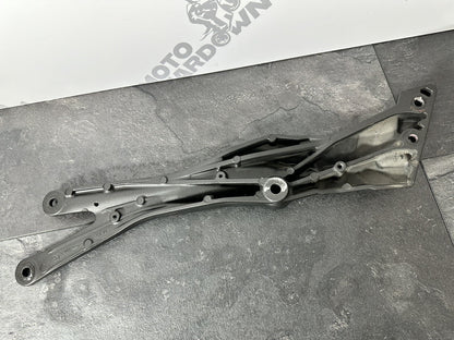 Kawasaki Z800 ABS 2016 Left Engine Mount Bracket 12691 Miles 2013-2018 OEM ZR800