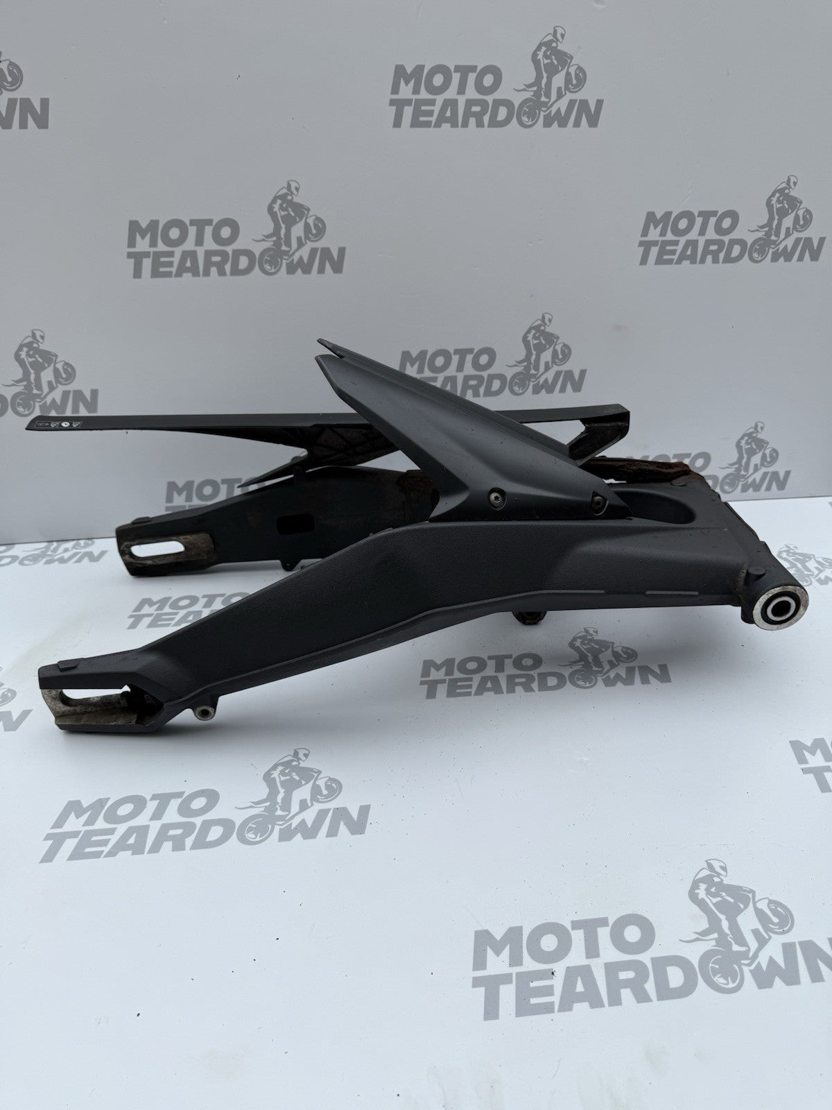 Triumph Street Triple 675R Swingarm 675R Swinging Arm 2013-2016 2050606 OEM