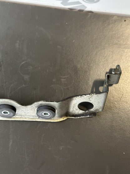 Yamaha MT07 Petrol Tank Bracket Fuel Tank Bracket 2014-2017 Tank Bracket OEM