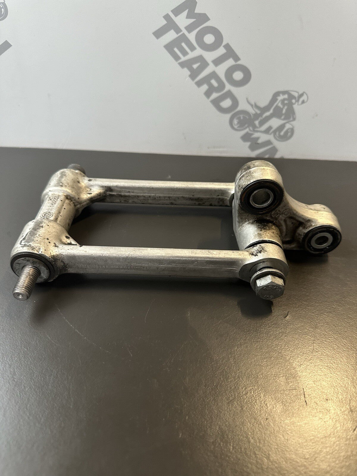 BMW S1000R REAR SHOCK LINKAGE BMW S 1000 R Rear Linkage 2014-2020 7716227 OEM
