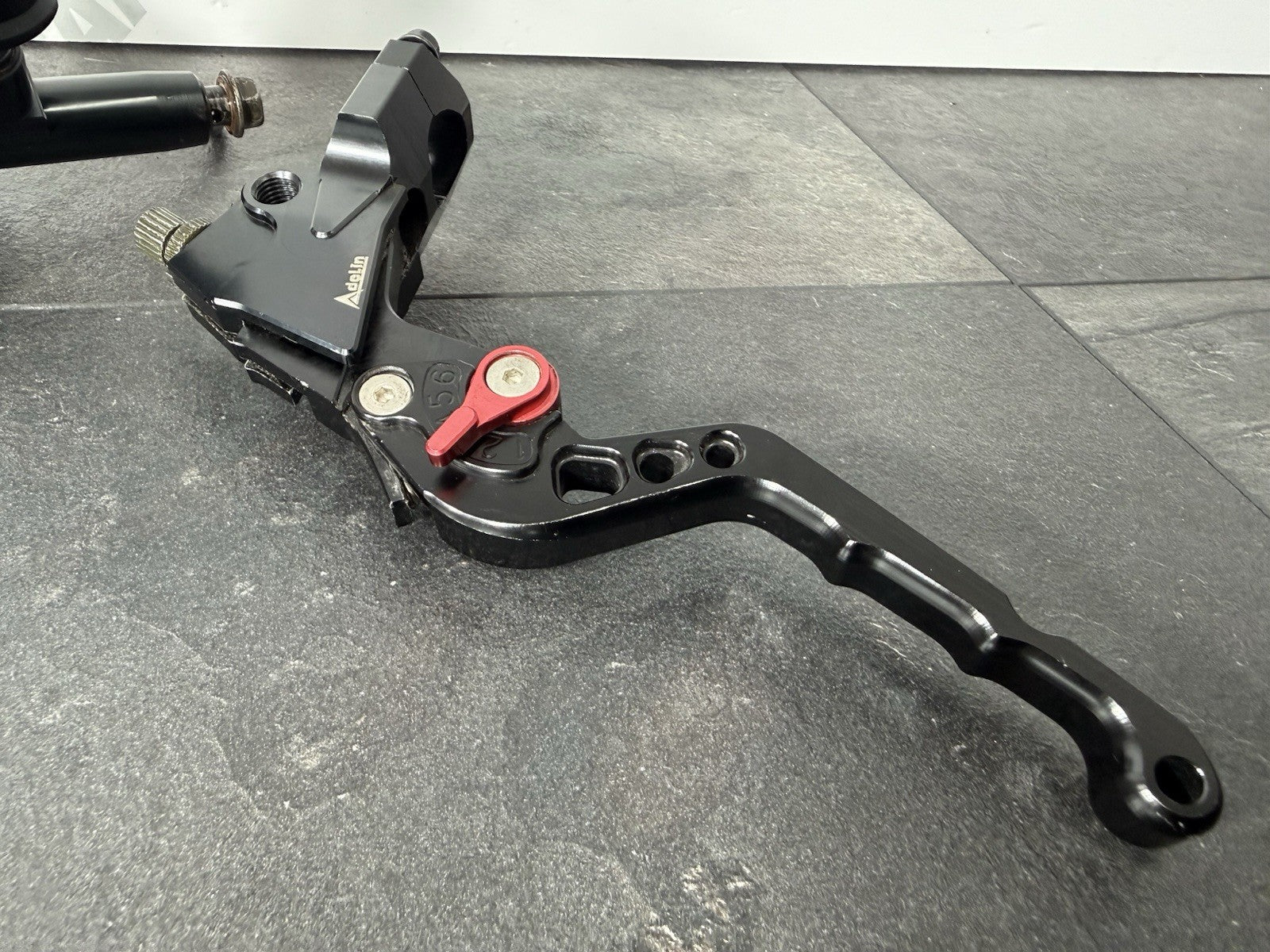 a6c2edeb-94f0-47d2-b66d-9d4cef2dff06