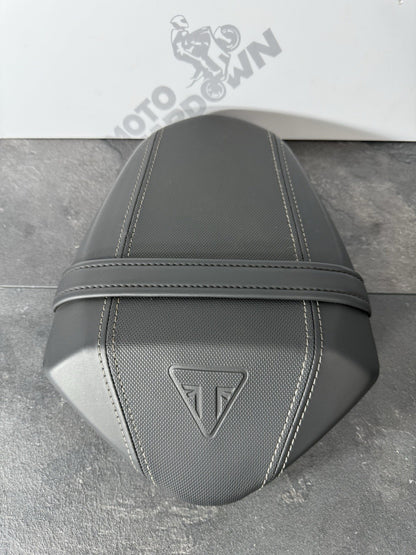 Triumph Street Triple 765 RS 2021 Pillion Rear Seat 21650 Miles 2020-2022